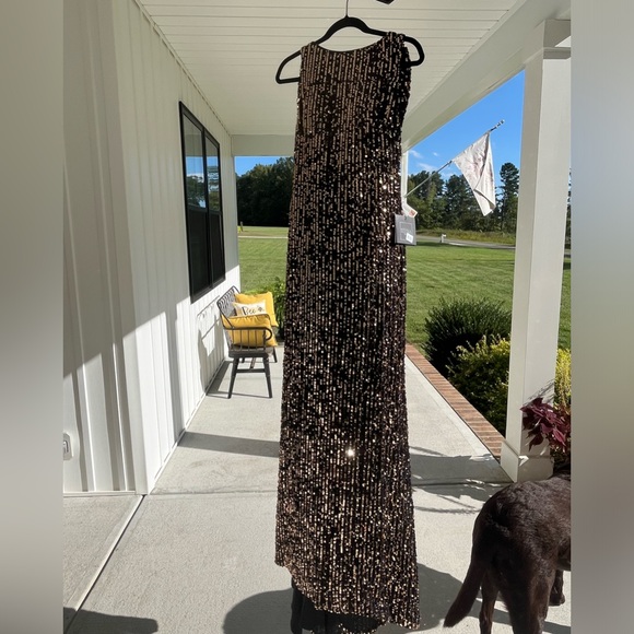 Mac Duggal size 6 Cowl back sequin trumpet gown Bronze/gold - Picture 3 of 6